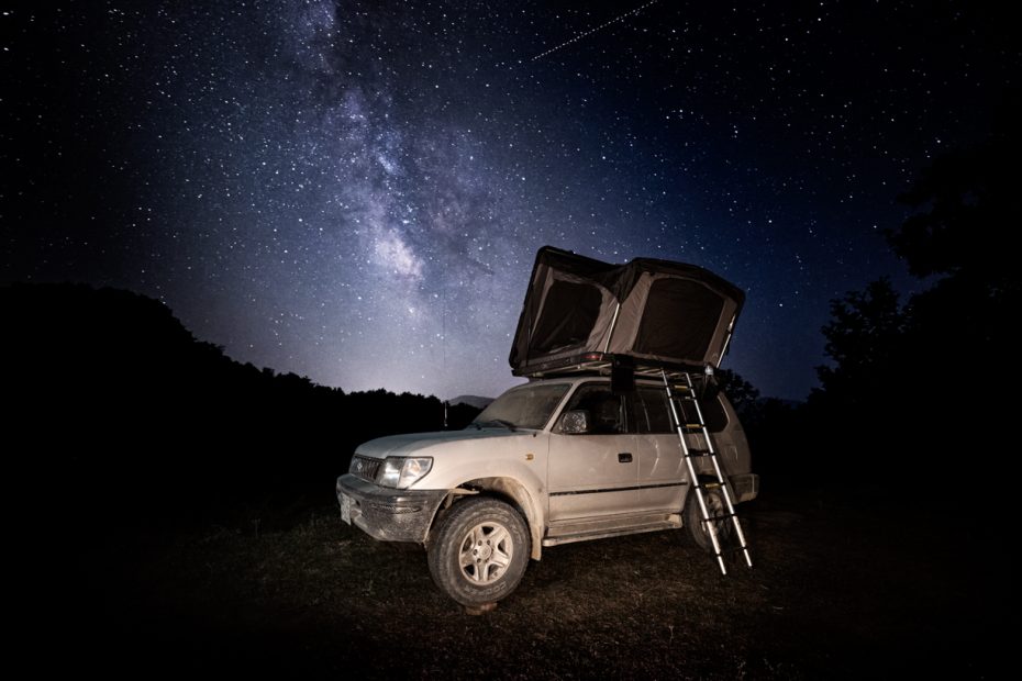 Ascensión al Monte Tomorr y noche en el parque Kombëtar Bredhi i Hotovës